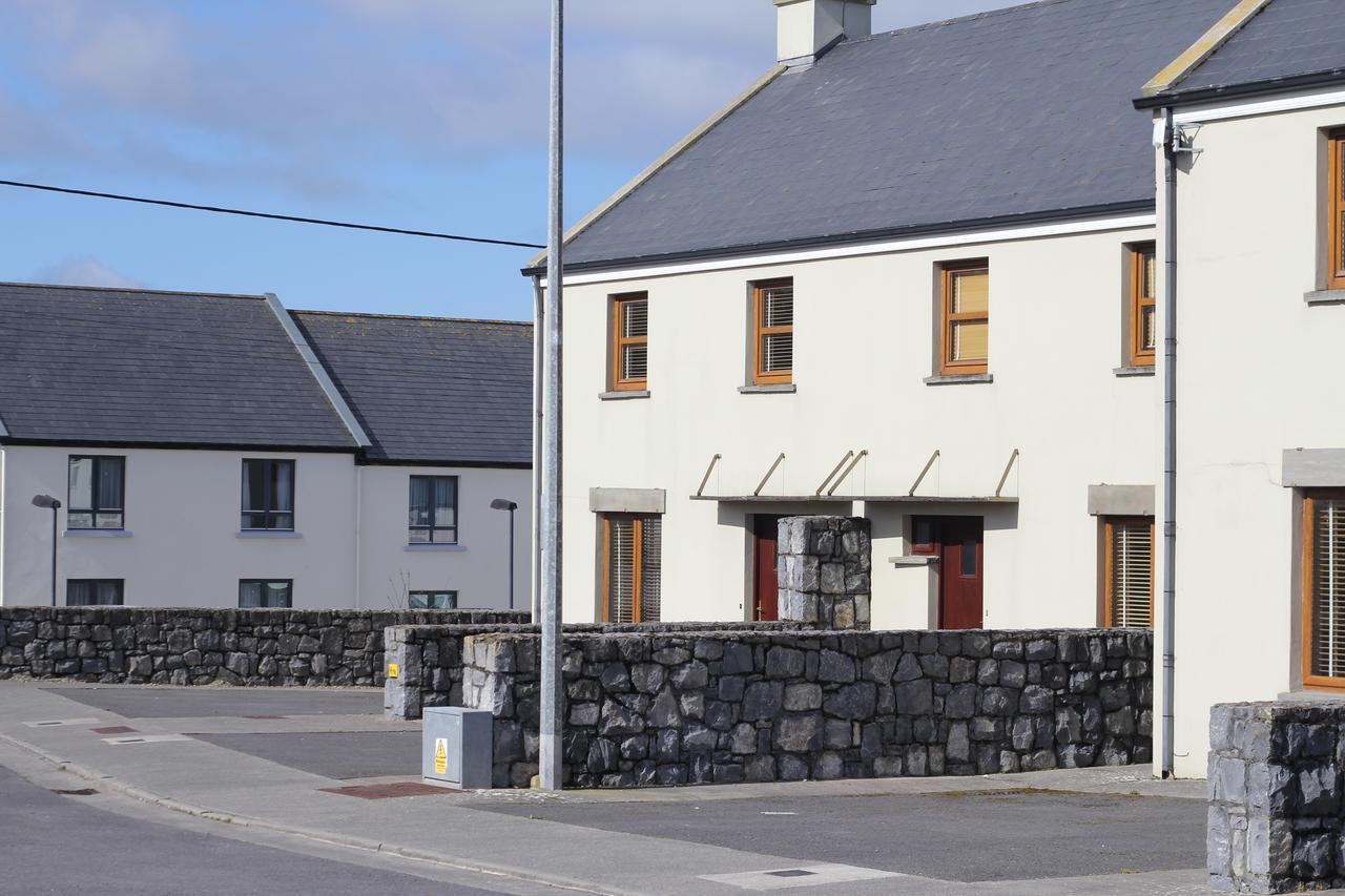 Hotel Doolin Houses Buitenkant foto